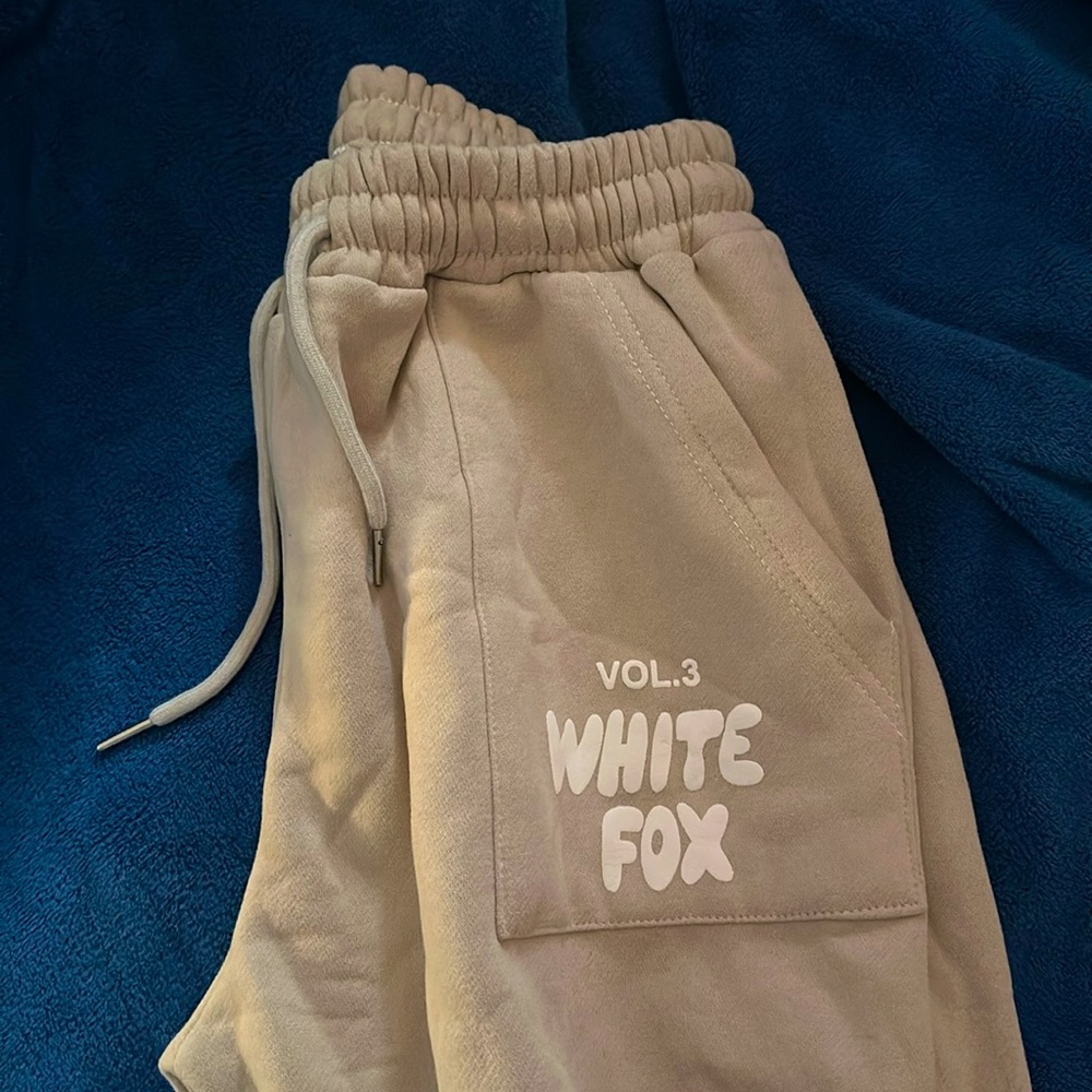 White Fox Offstage Sweatpants Moon, size XS/S. Brand new, unworn, without tags!